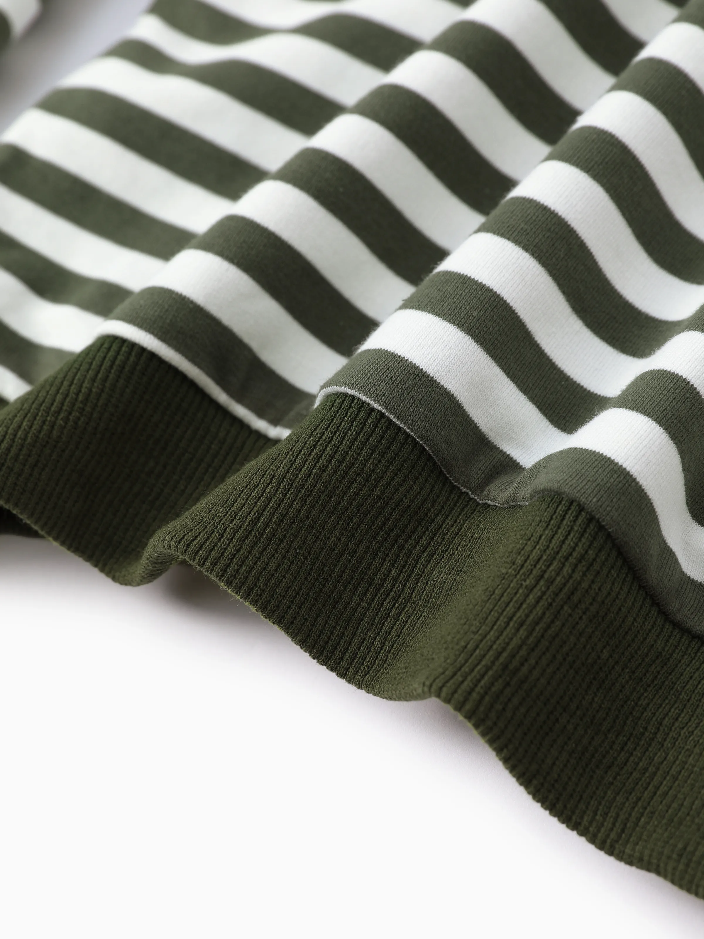 2pcs Todder Boy Cotton Stripe Set with Patch Pocket Army green - Image 6