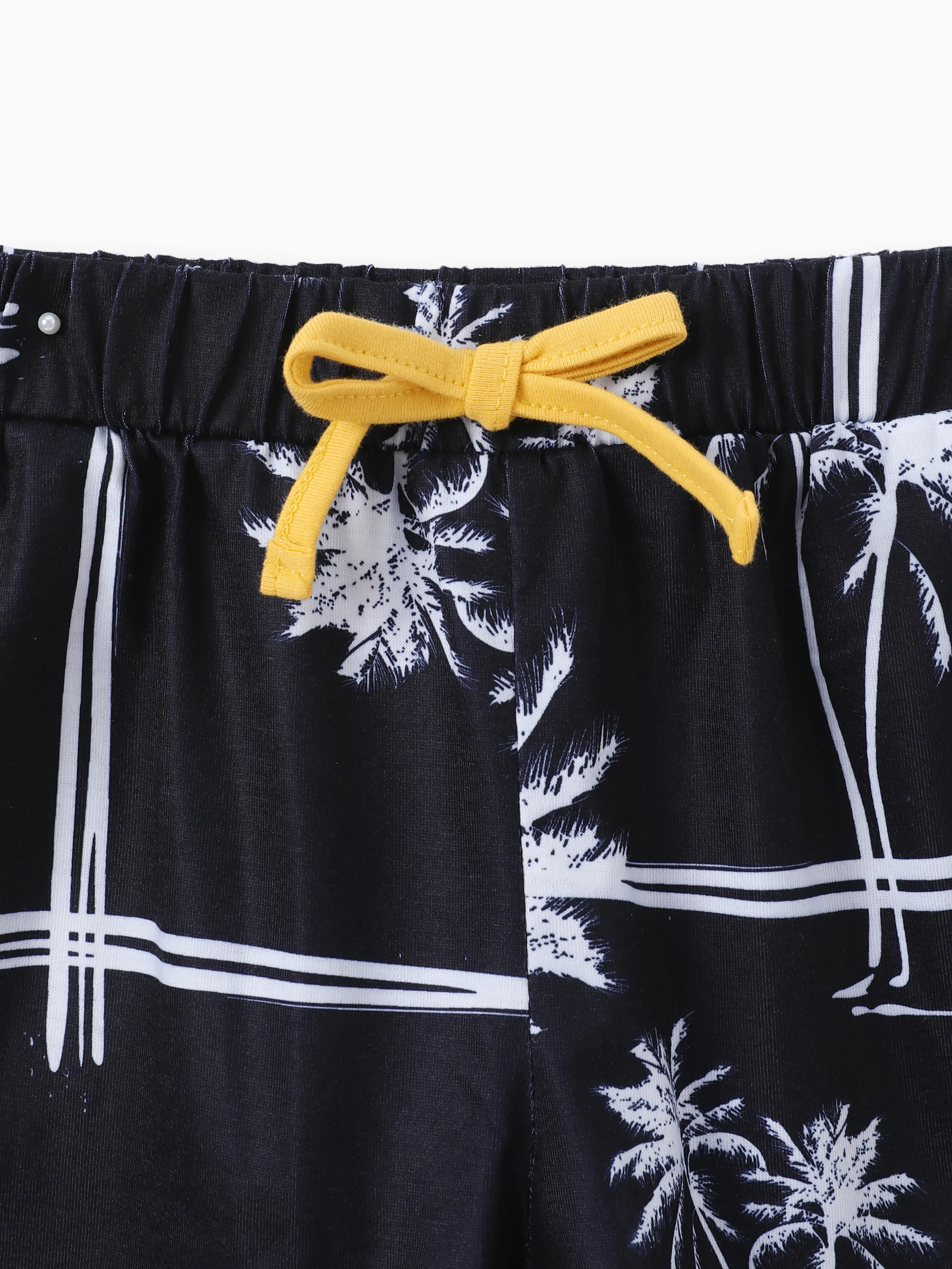 2pcs Toddler Trendy Boy Floral Tree Print Tee and Shorts Set Yellow - Image 2