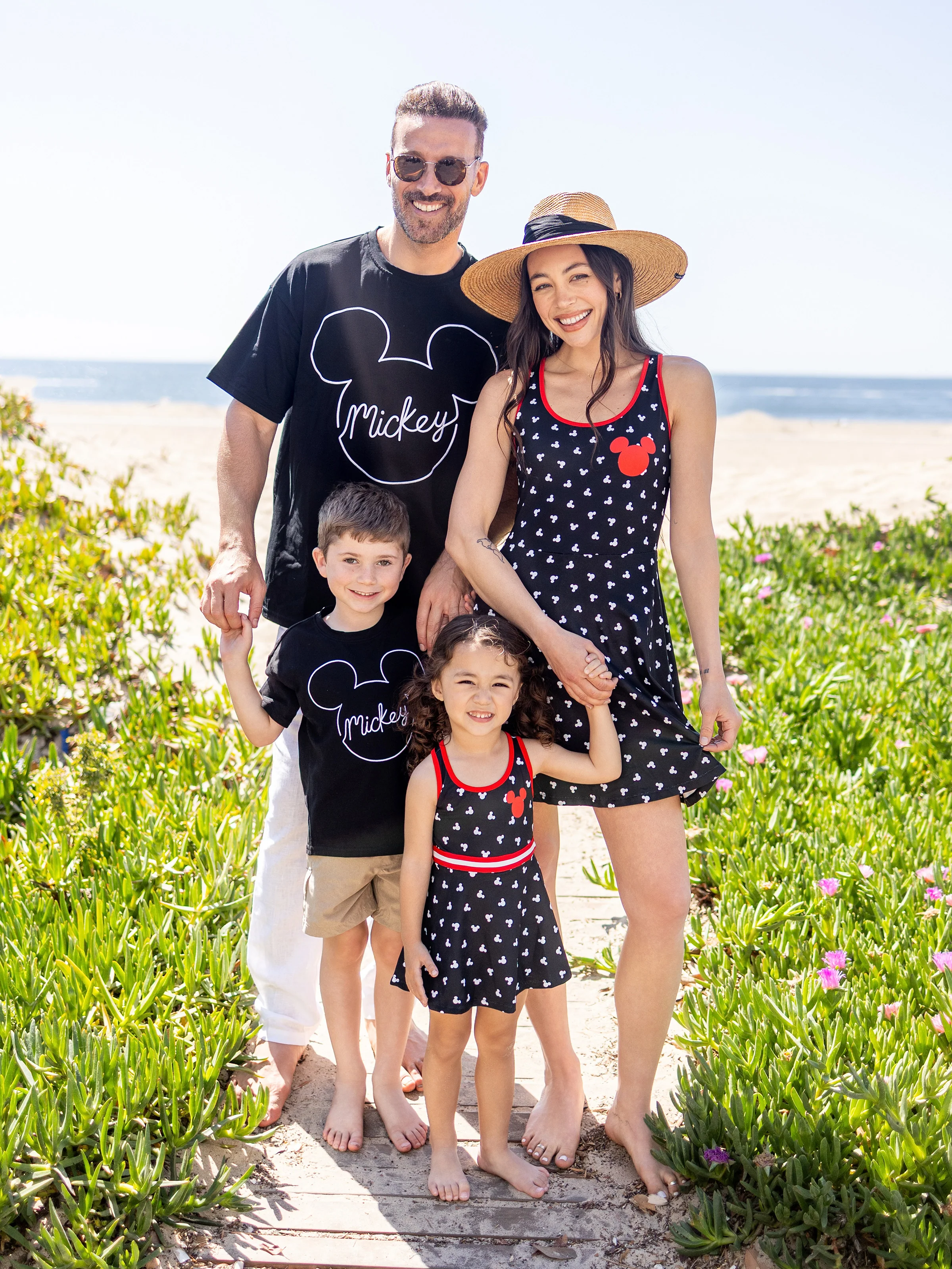 Disney Mickey and Friends Daddy and Me Family matching 1pc Mickey Mouse Allover Print Sporty Dress/Cotton Top /RomperExpression Casual Suits Family Set 3pcs Cotton Unisex Black - Image 2