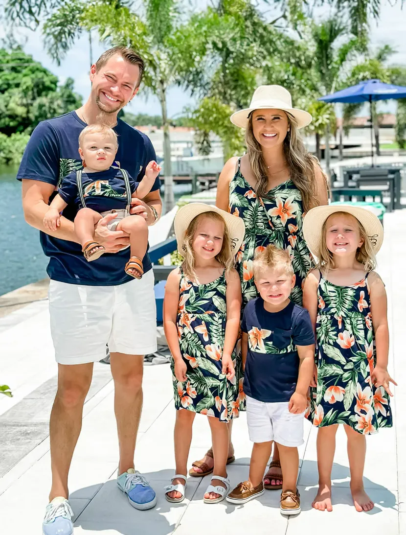 Daddy and Me Family Matching Sets Floral Panel Short-sleeve T-shirts or All Over Floral Print V Neck Spaghetti Strap Midi Dresses with Hidden Snap royalblue - Image 2