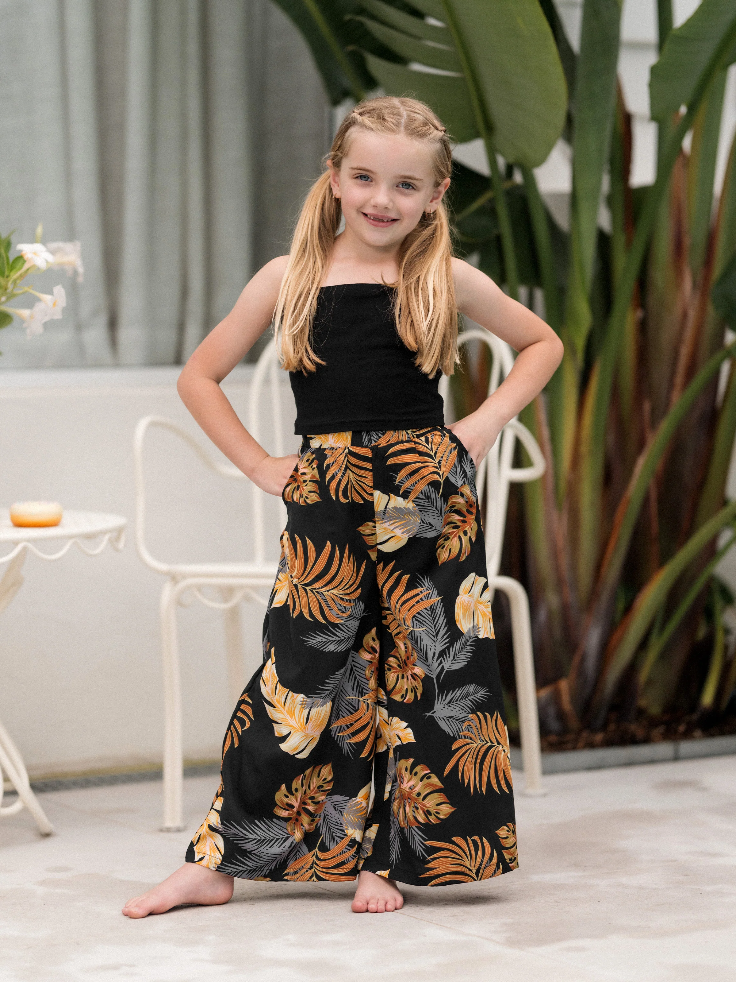 Daddy & Daughter Floral Print Beach Wear Short-sleeve Shirt or Camisole top and Wide-Leg Pants Set for Summer Vacation Family Looks Black+White - Image 11