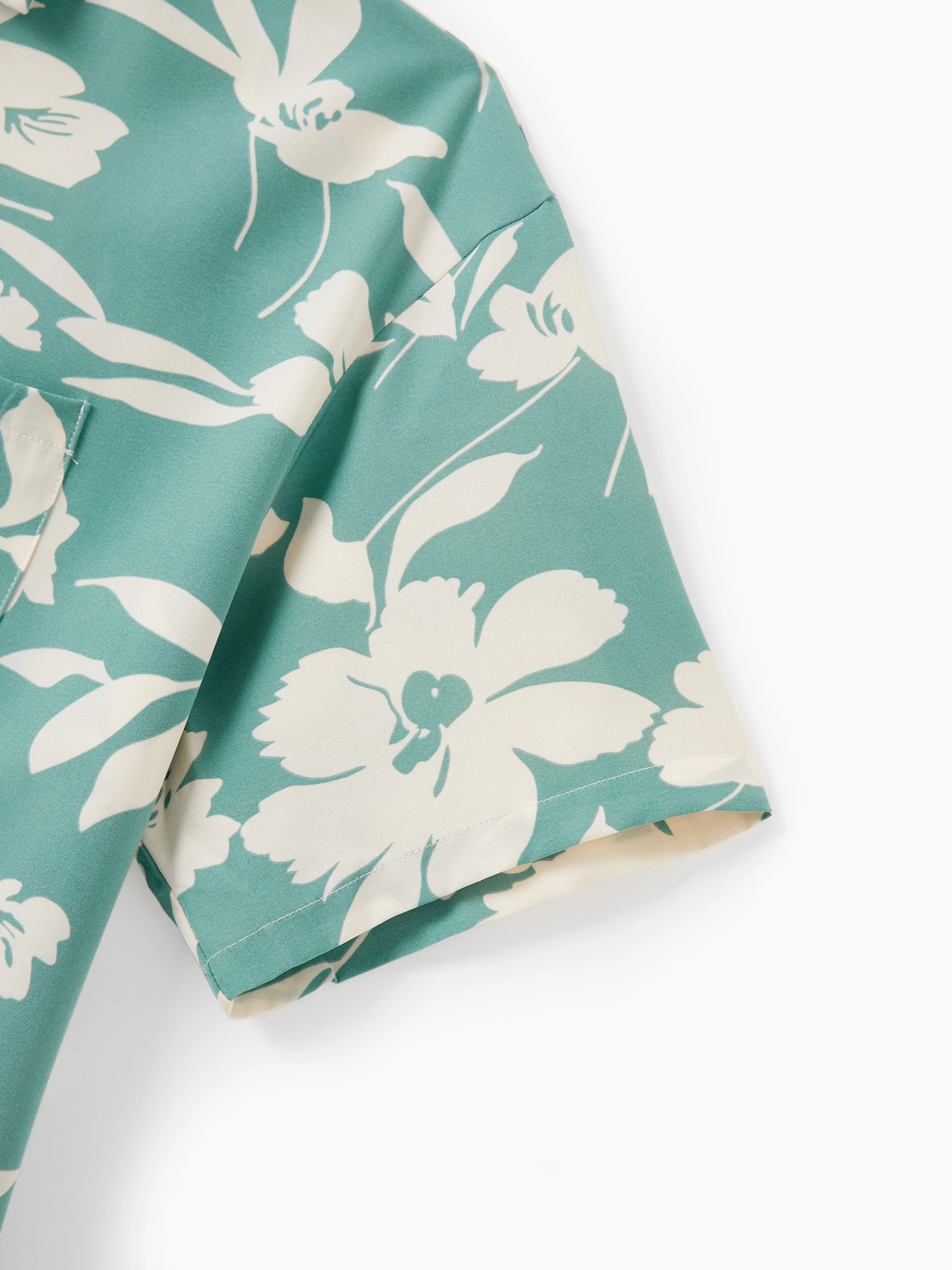 Daddy & Daughter Leaf Print Green Short-sleeve Shirt or Sling Shirred Dress Set Green - Image 5