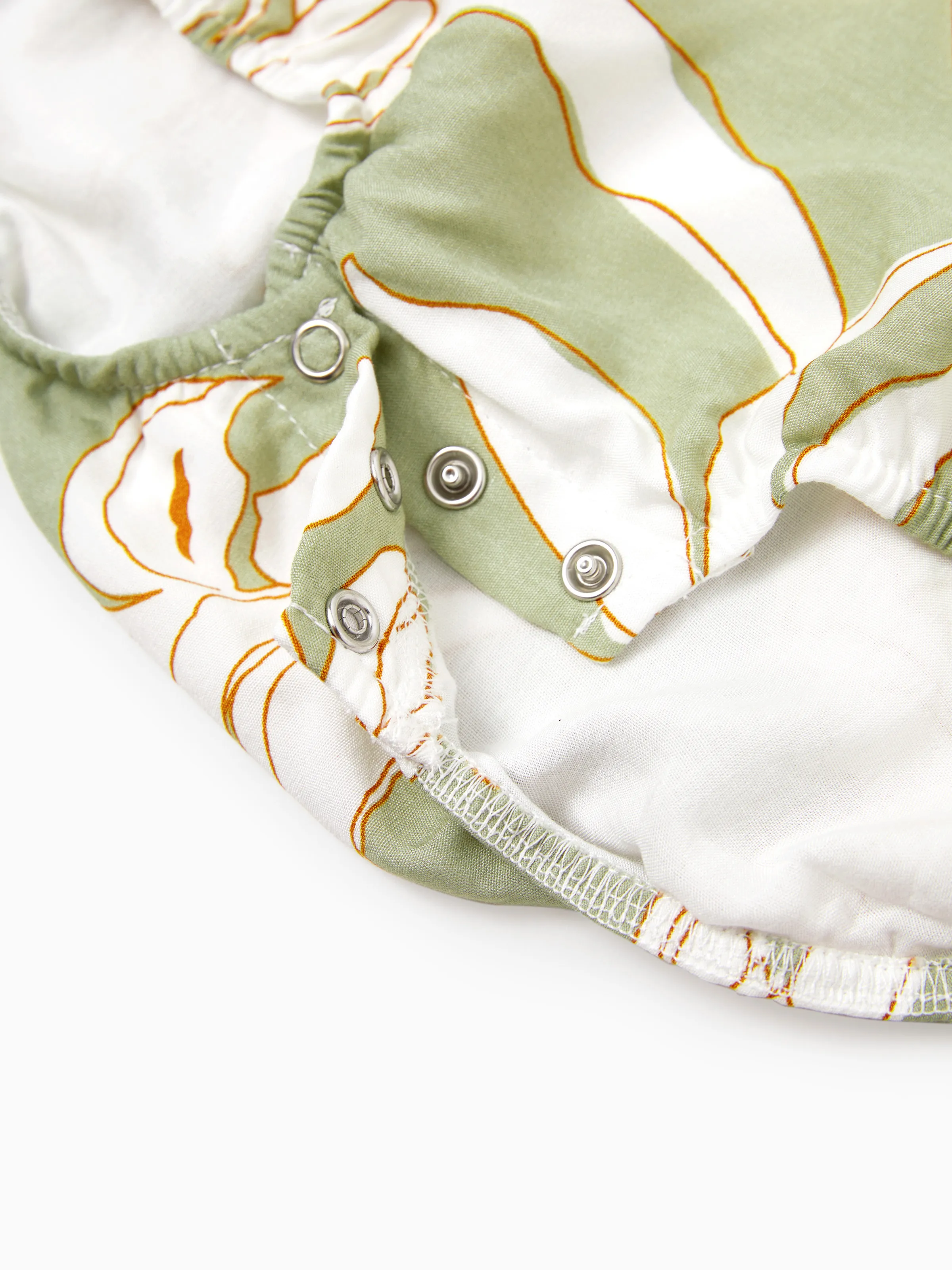 Daddy & Daughter Outfits Tropical Floral Print Strap Dress or Short-sleeve Colorblock Shirts Set Pale Green - Image 21