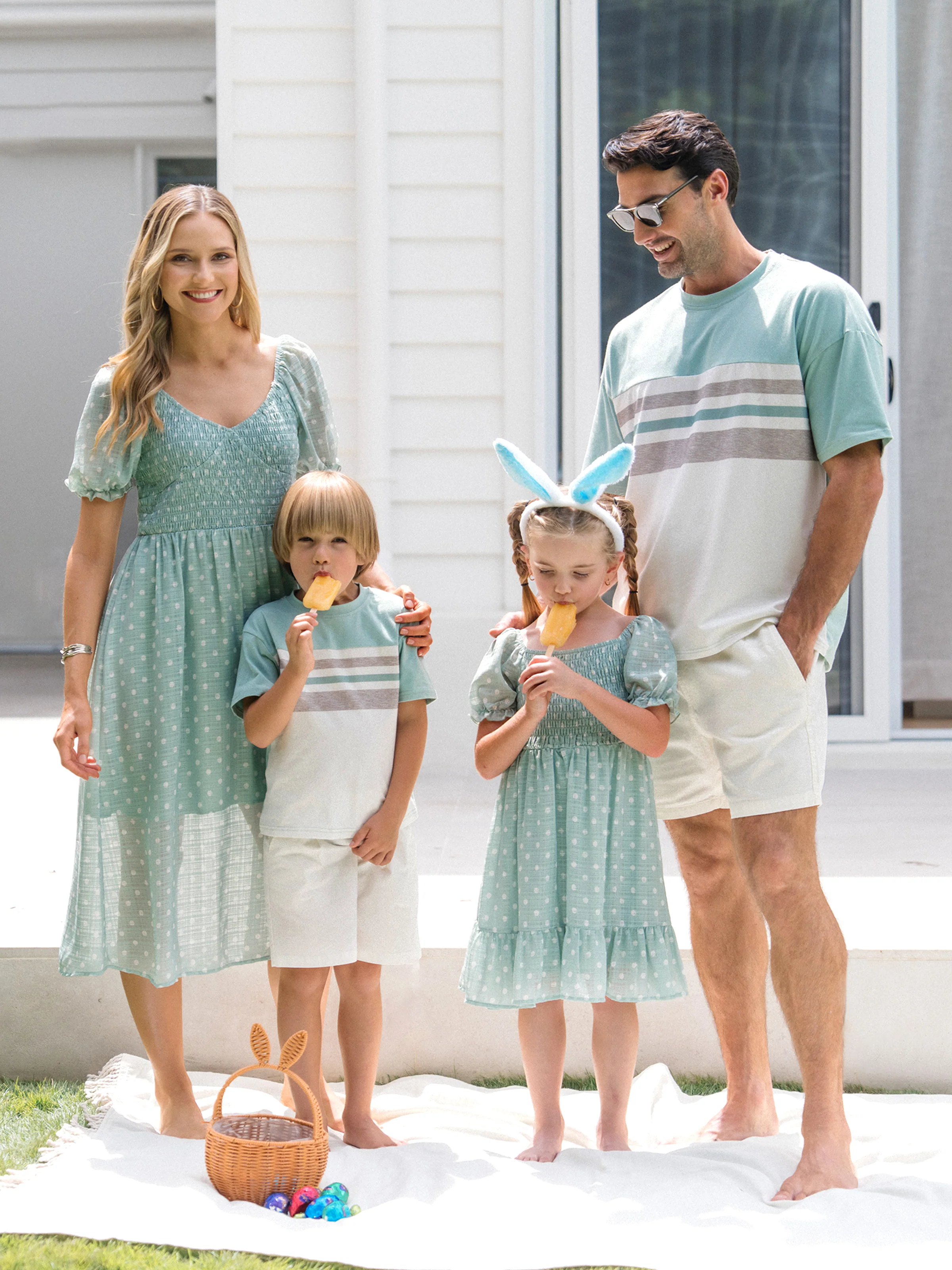 Mommy & me T-Shirt & Dress Set Polka Dot Puff-sleeve Dress for Mom, Daughter & Baby, Color Block Cotton Tee for Dad & Son, Perfect for Family Outings & Photos Light Green - Image 2