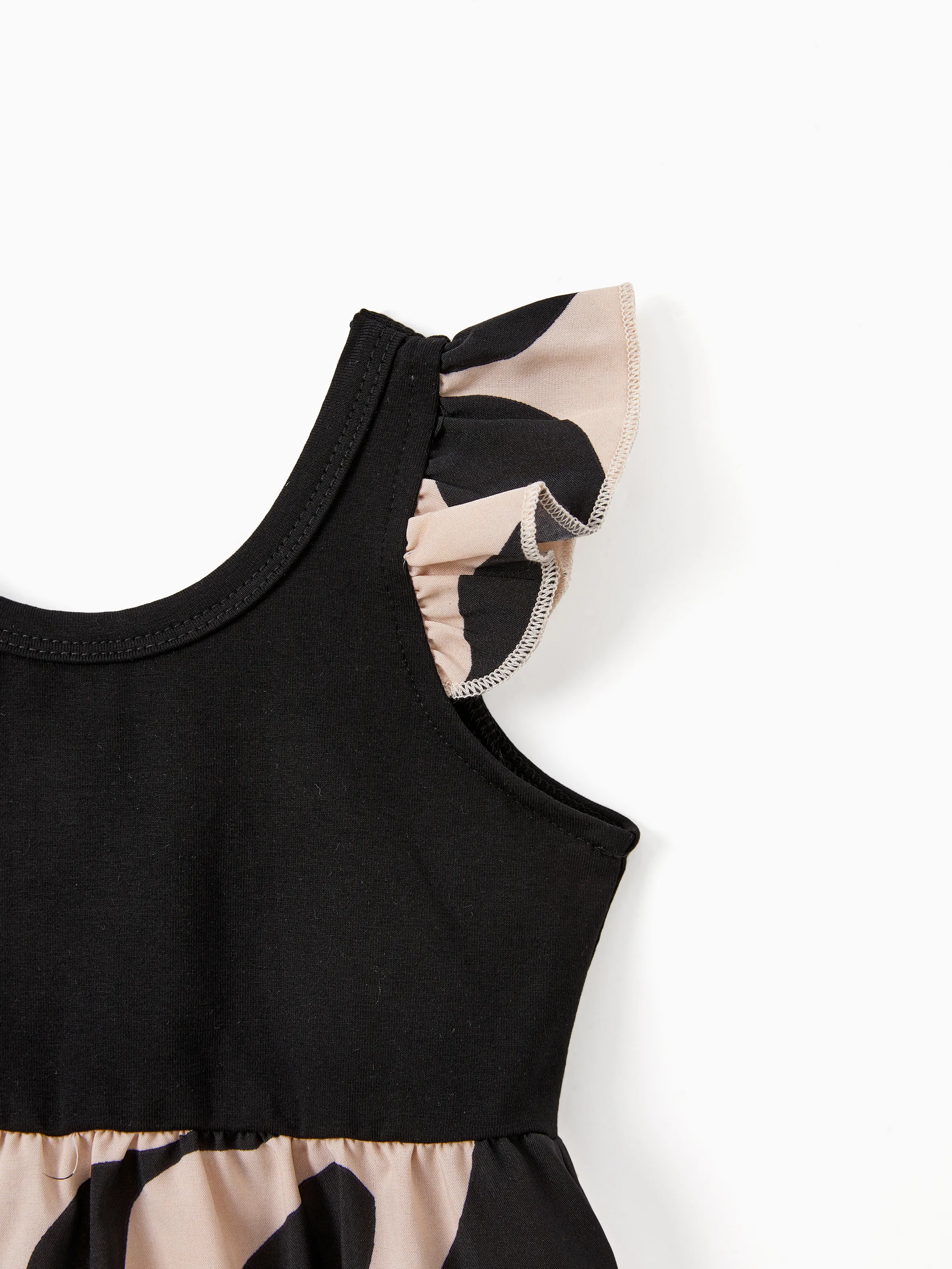 Family Matching Cross Back Floral Strap Dress and Colorblock Top Sets Black - Image 11