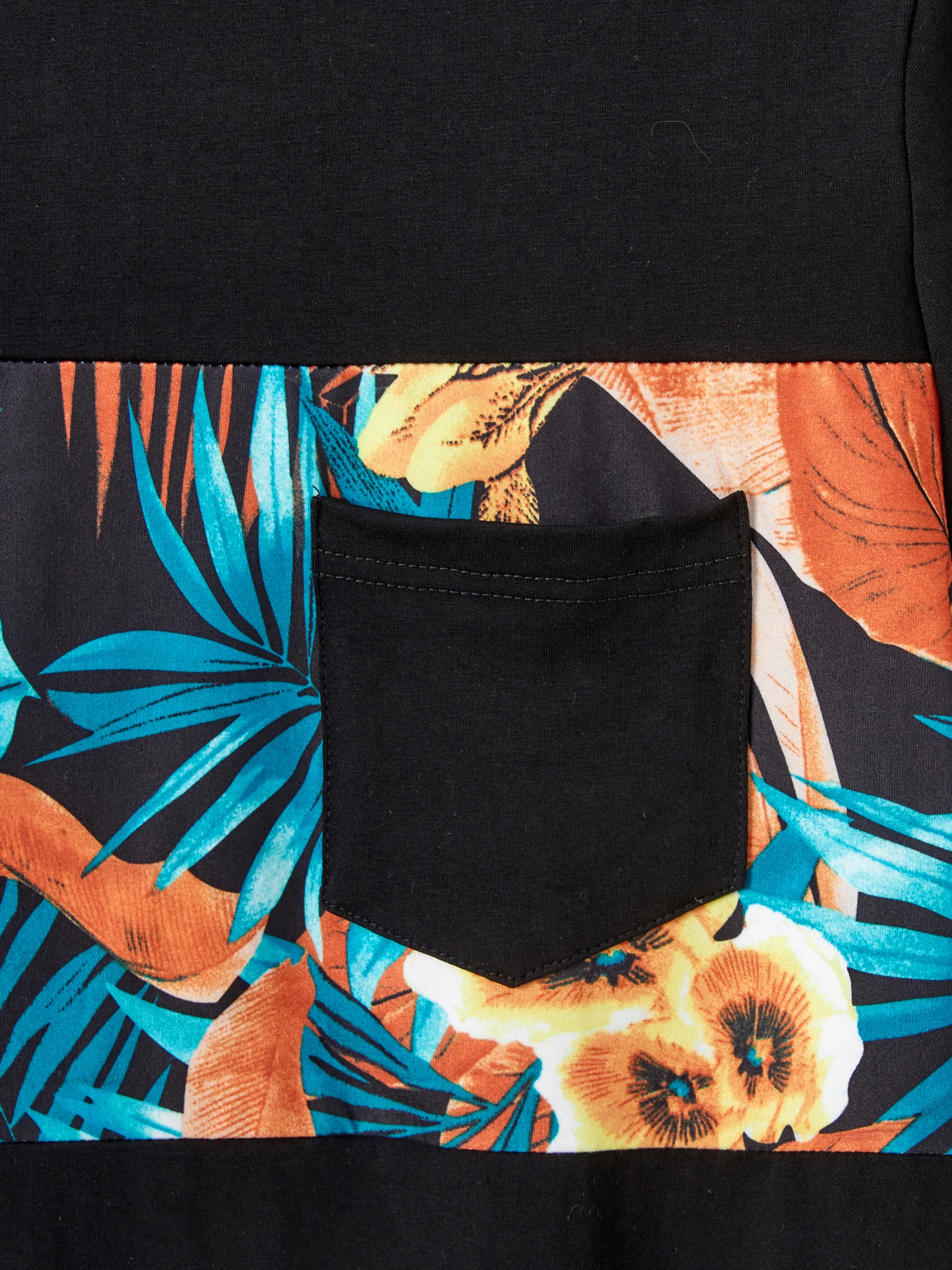 Family Matching Floral Panel T-shirt and Floral Ruched Drawstring Side Strap Dress Sets Black - Image 25