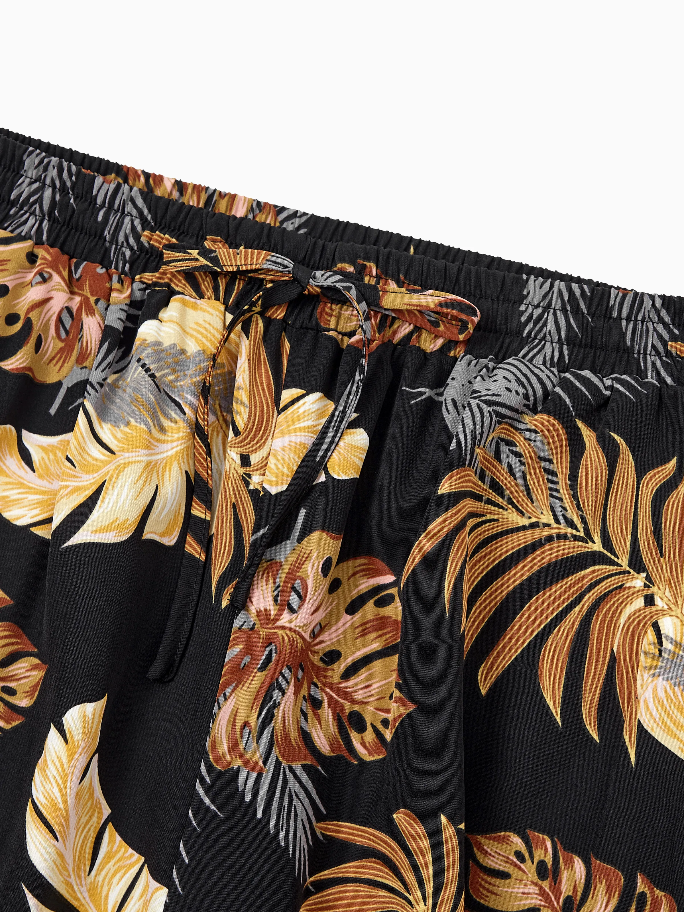 Family Matching Floral Print Beach Wear Short-sleeve Shirt or Camisole top and Wide-Leg Pants Set for Summer Vacation Family Looks Black+White - Image 8