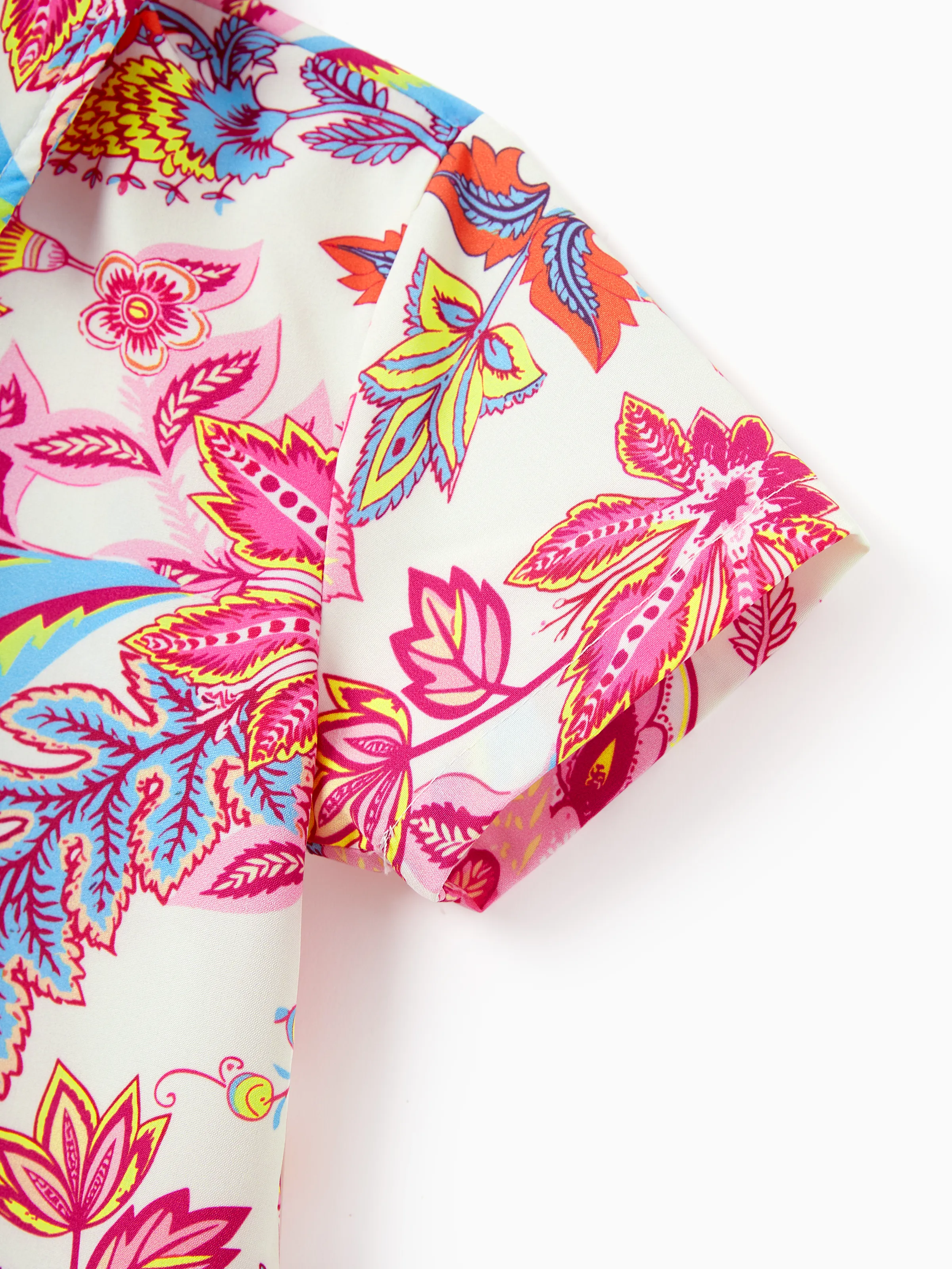 Family Matching Outfits Set Tropical Flora Print Short-sleeve Collar Shirt or Halter Belted Dress for Summer Vacation Beige - Image 21