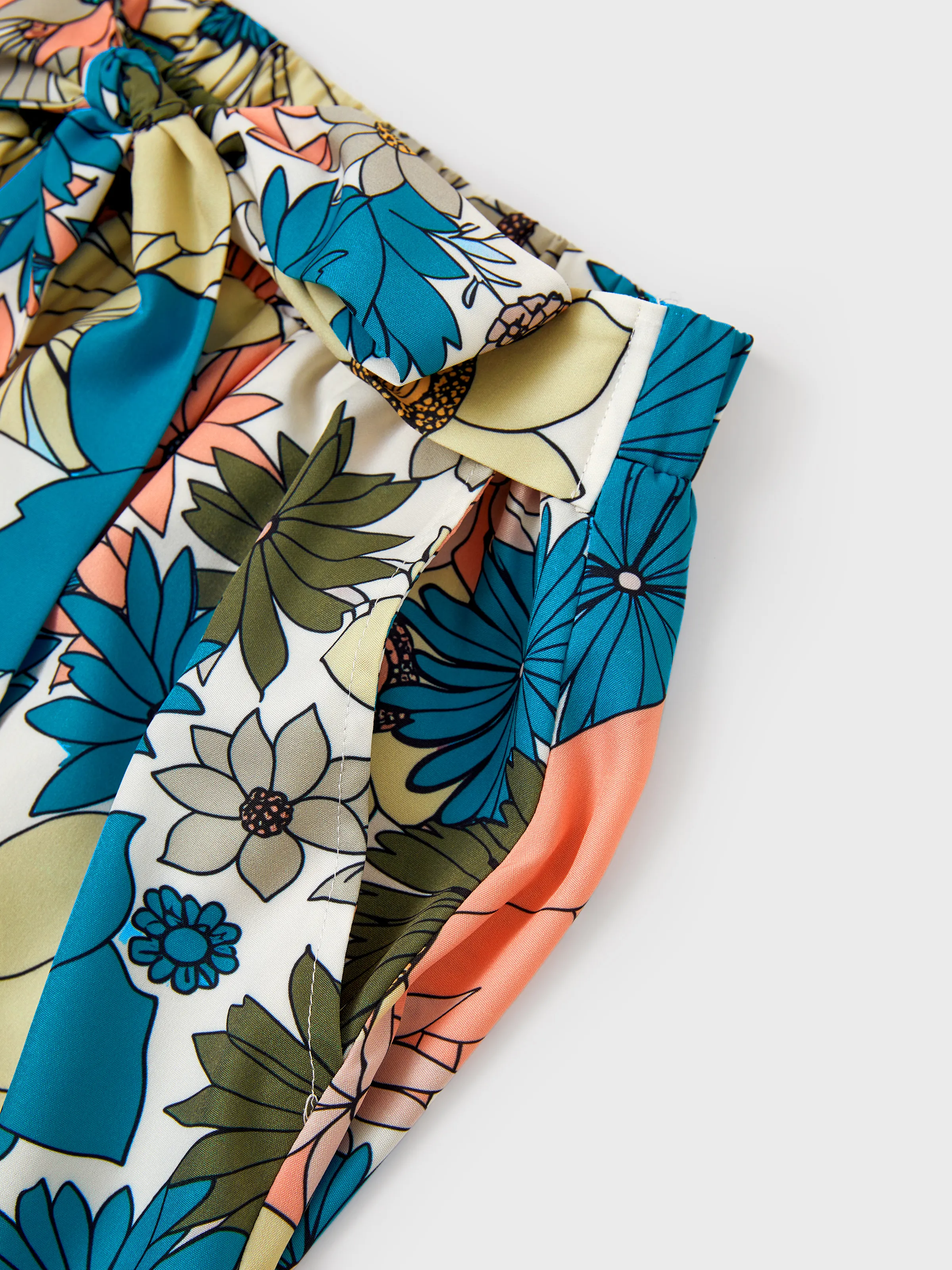 Family Matching Set Sun Flower Print Short-sleeve Collar Shirt or White Camisole Top and Flower Wide-leg Pants Set for Summer Vacation  Multi-color - Image 6