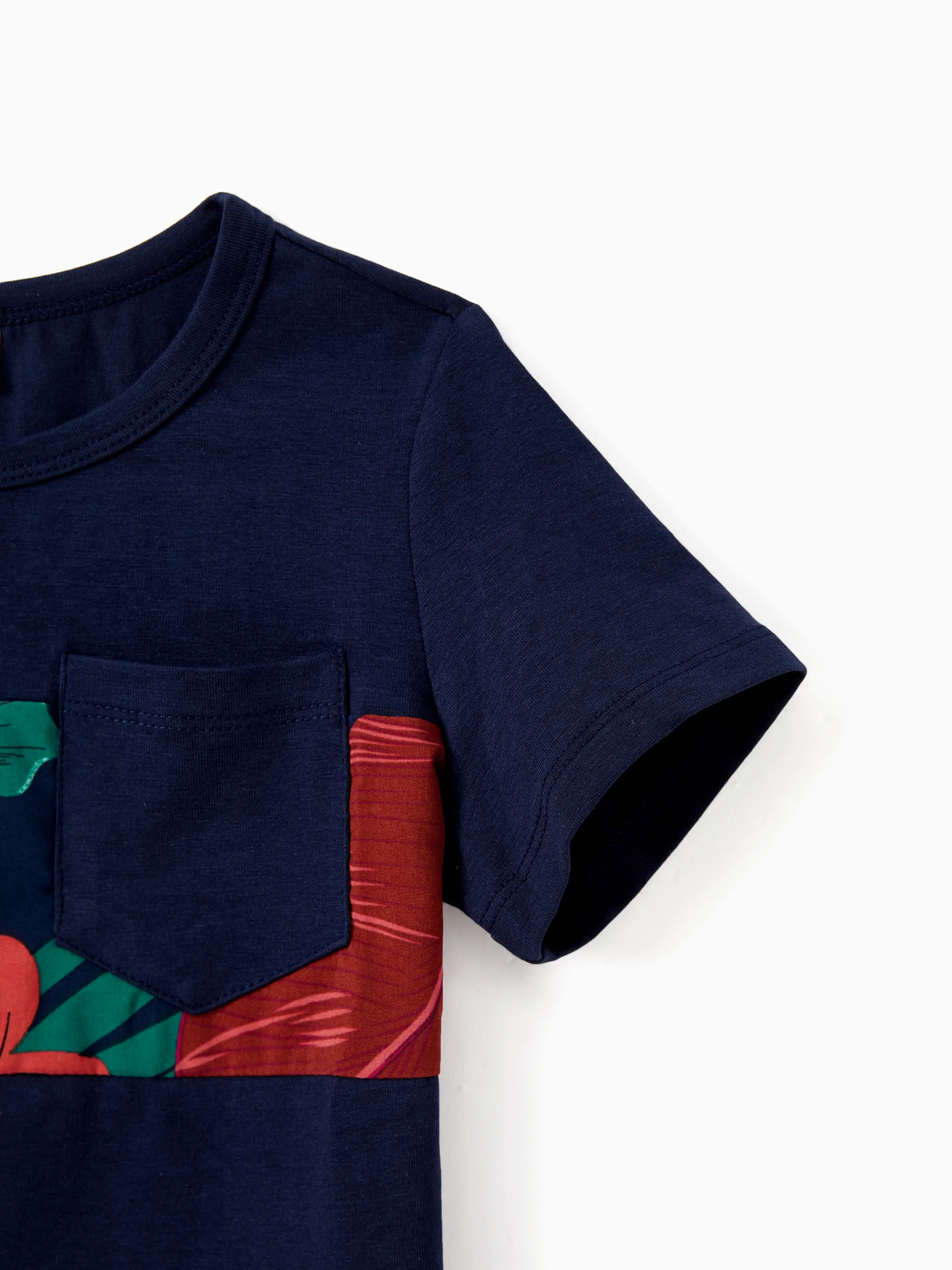 Family Matching Sets Floral Panel Black tee and V-neck Strap Dress with Hidden Snap Deep Blue - Image 20