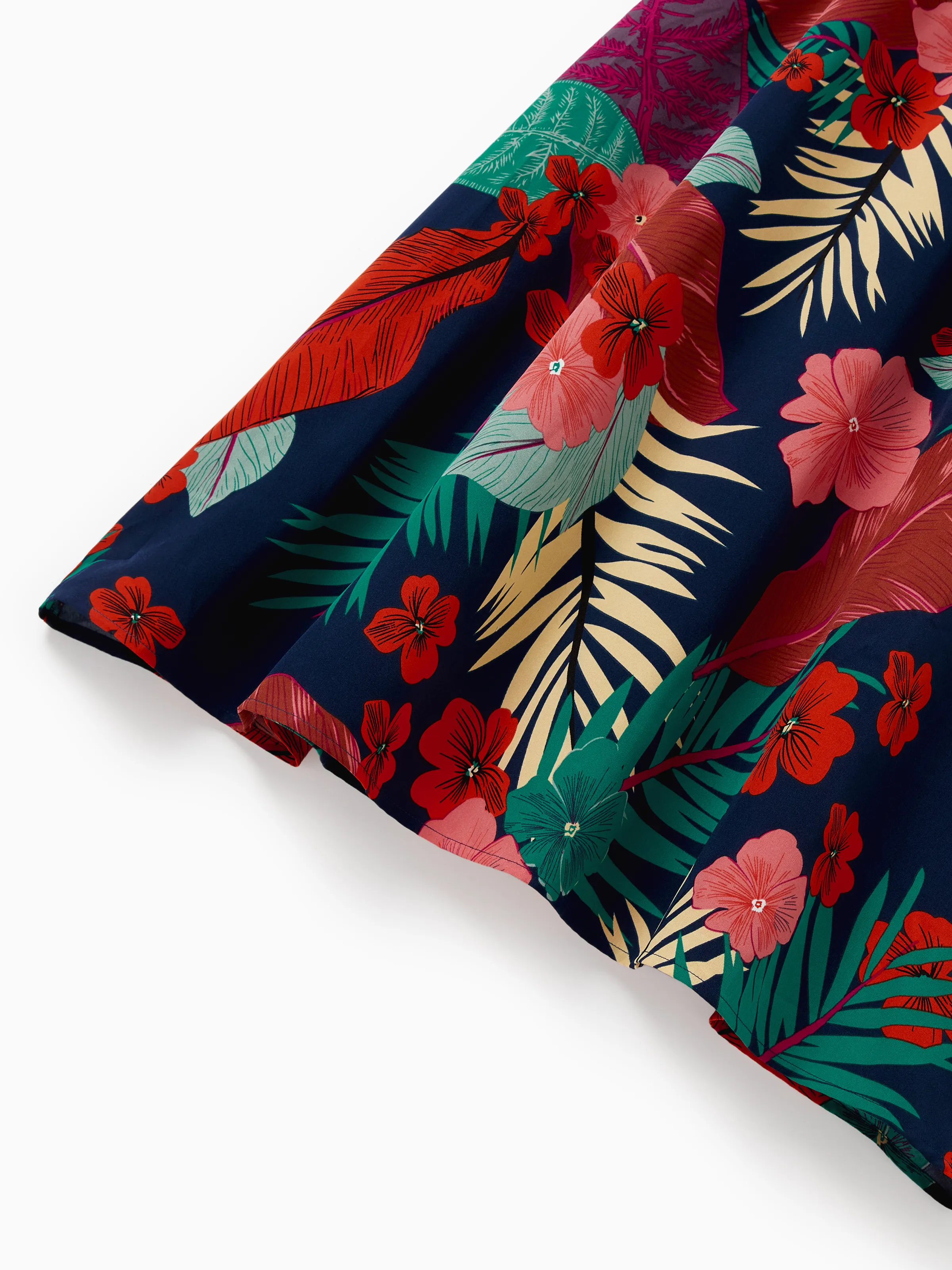 Family Matching Sets Floral Panel Black tee and V-neck Strap Dress with Hidden Snap Deep Blue - Image 5