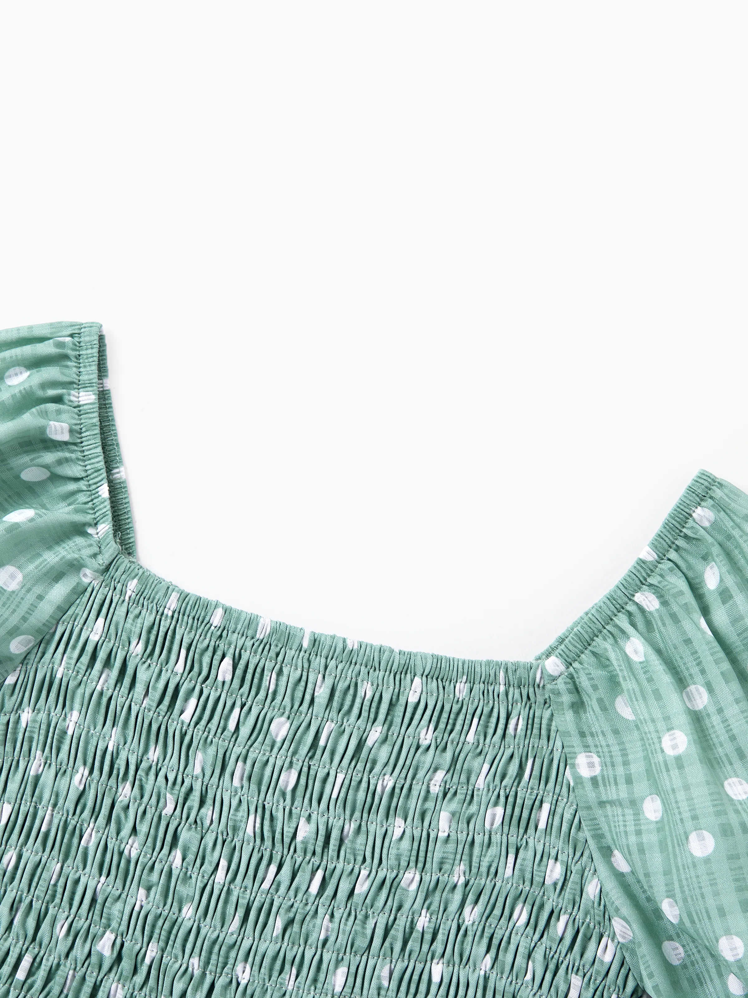 Family Matching T-Shirt & Dress Set Polka Dot Puff-sleeve Dress for Mom, Daughter & Baby, Color Block Cotton Tee for Dad & Son, Perfect for Family Outings & Photos Light Green - Image 17