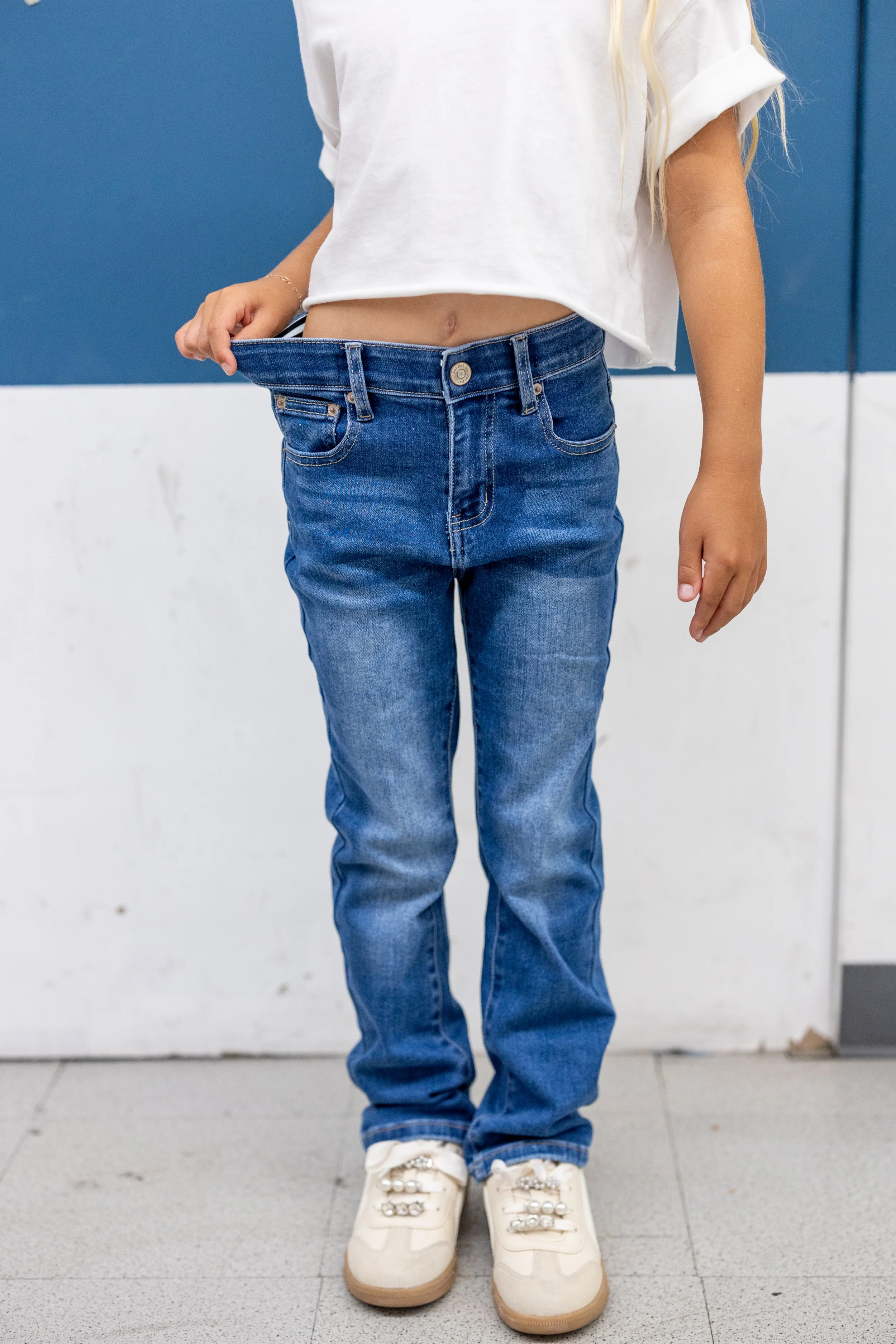 Kids Pull On Elastic Waist Denim Jeans Soft Stretch Comfortable Everyday Pants with Pockets Blue - Image 7