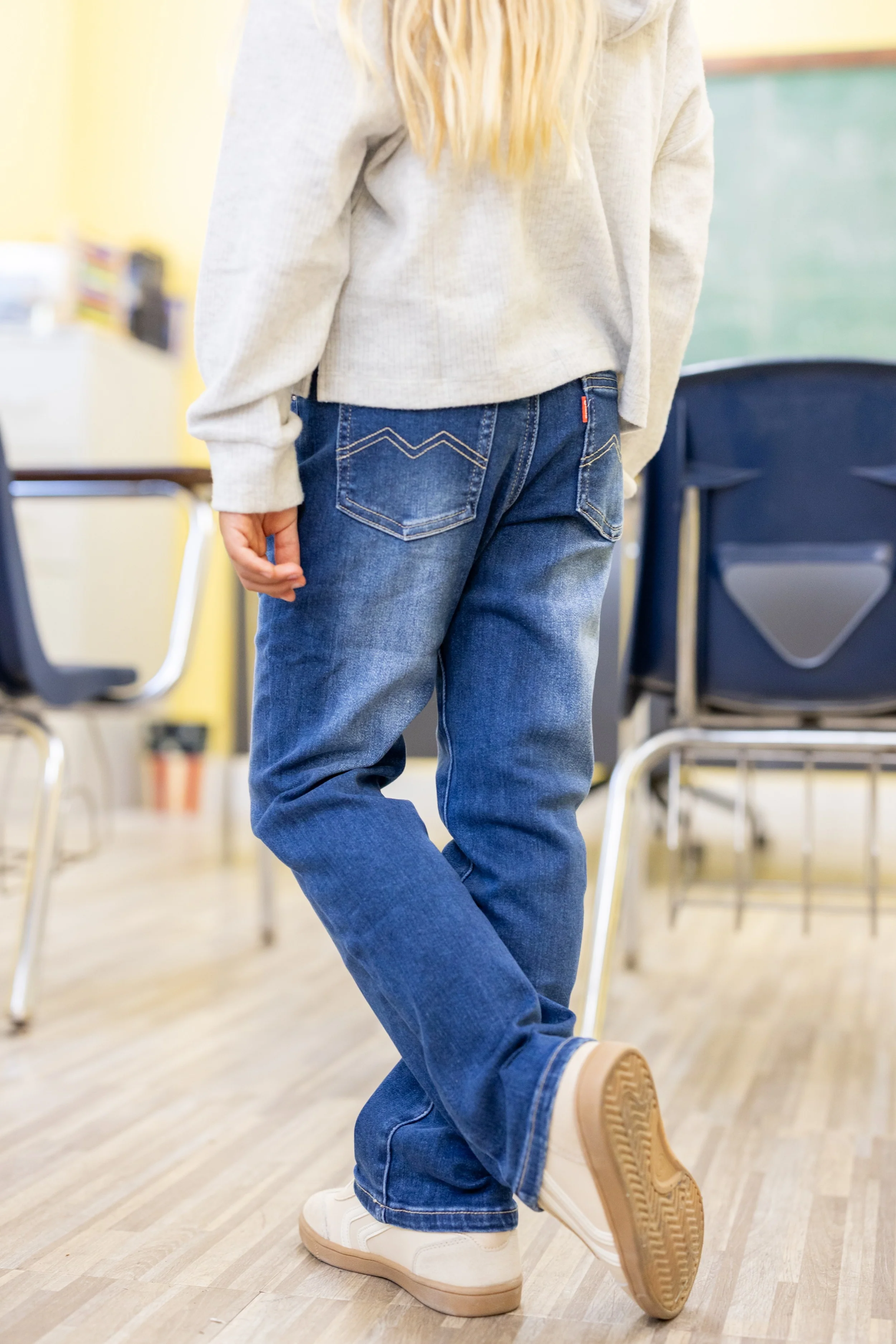 Kids Pull On Elastic Waist Denim Jeans Soft Stretch Comfortable Everyday Pants with Pockets Deep Blue - Image 4