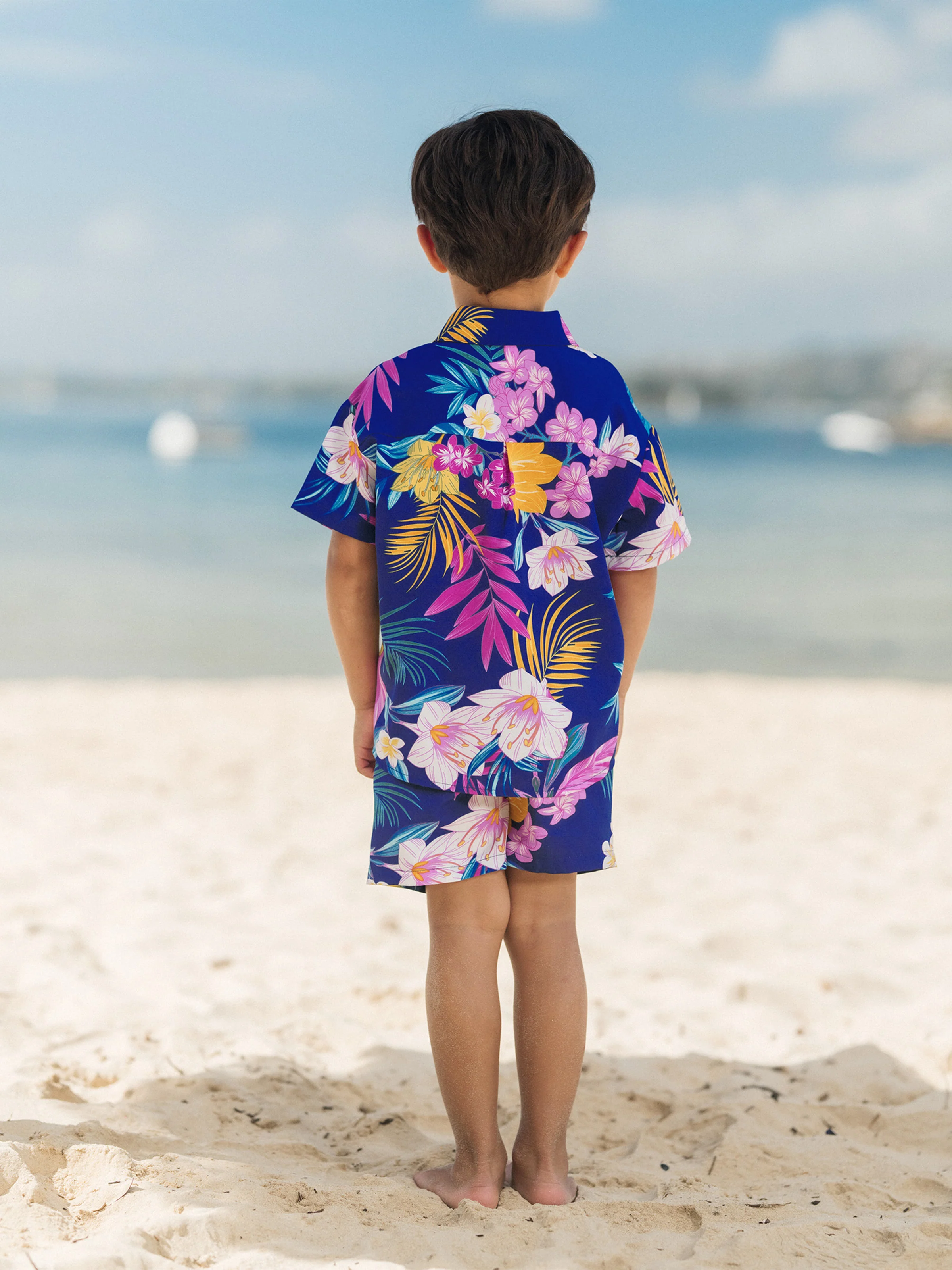 Matching Family Hawaiian Outfits Tropical Floral Print Strap Dress or Short-sleeve Shirts & Shorts Set Summer Beachwear Set for Vacation Deep Blue - Image 17