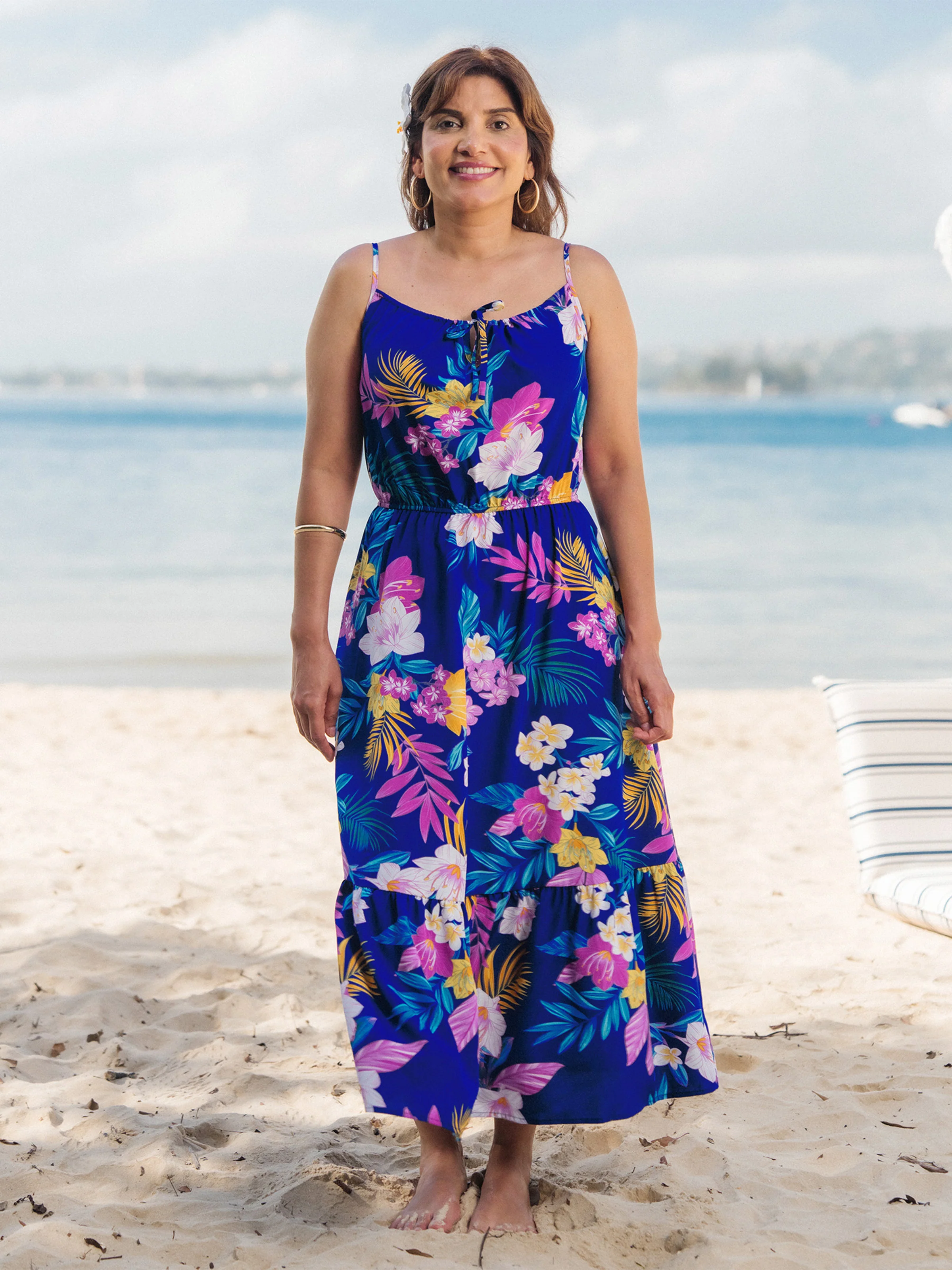Matching Family Hawaiian Outfits Tropical Floral Print Strap Dress or Short-sleeve Shirts & Shorts Set Summer Beachwear Set for Vacation Deep Blue - Image 3