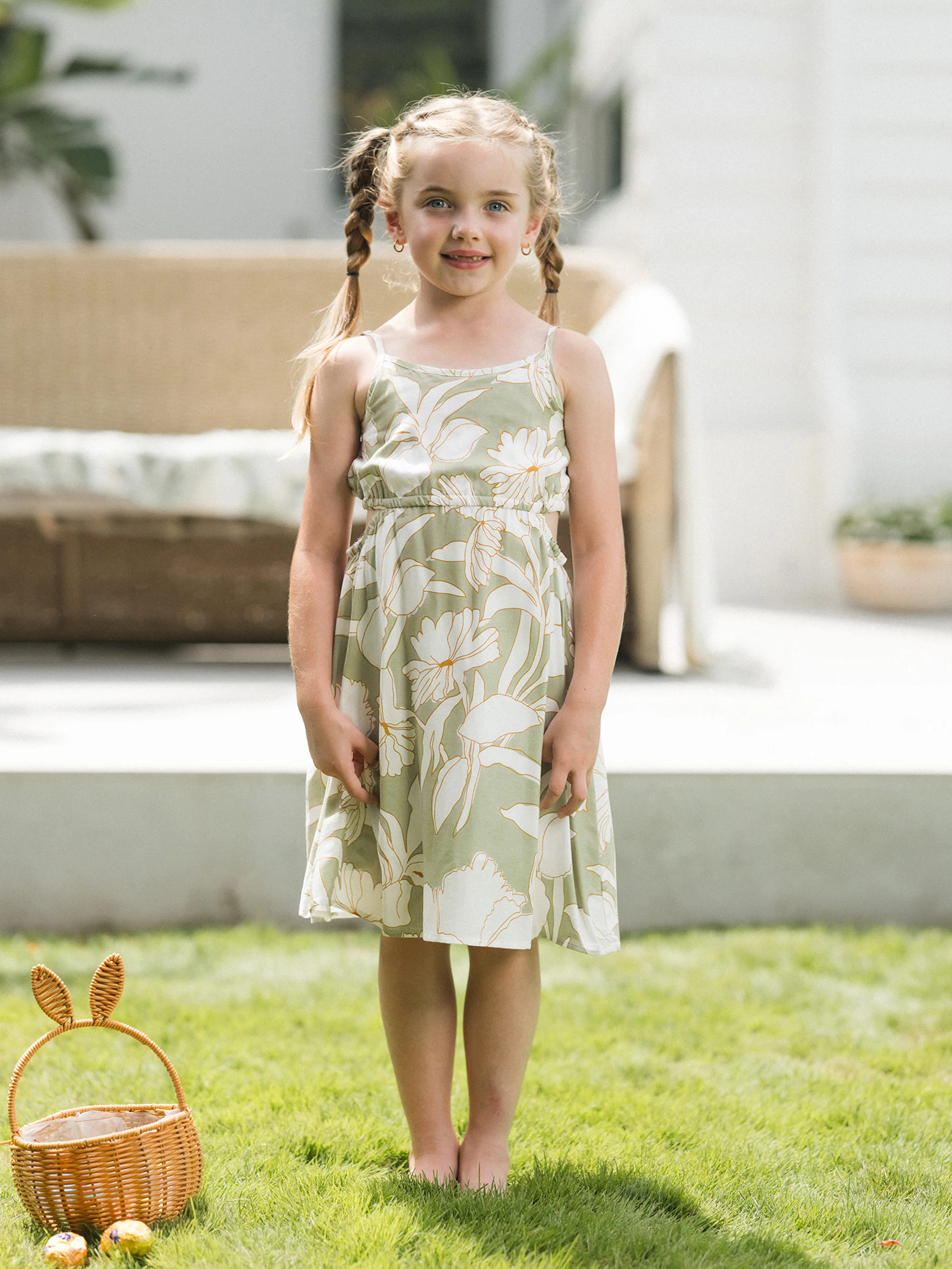 Matching Family Outfits Tropical Floral Print Strap Dress or Short-sleeve Colorblock Shirts Set Pale Green - Image 9