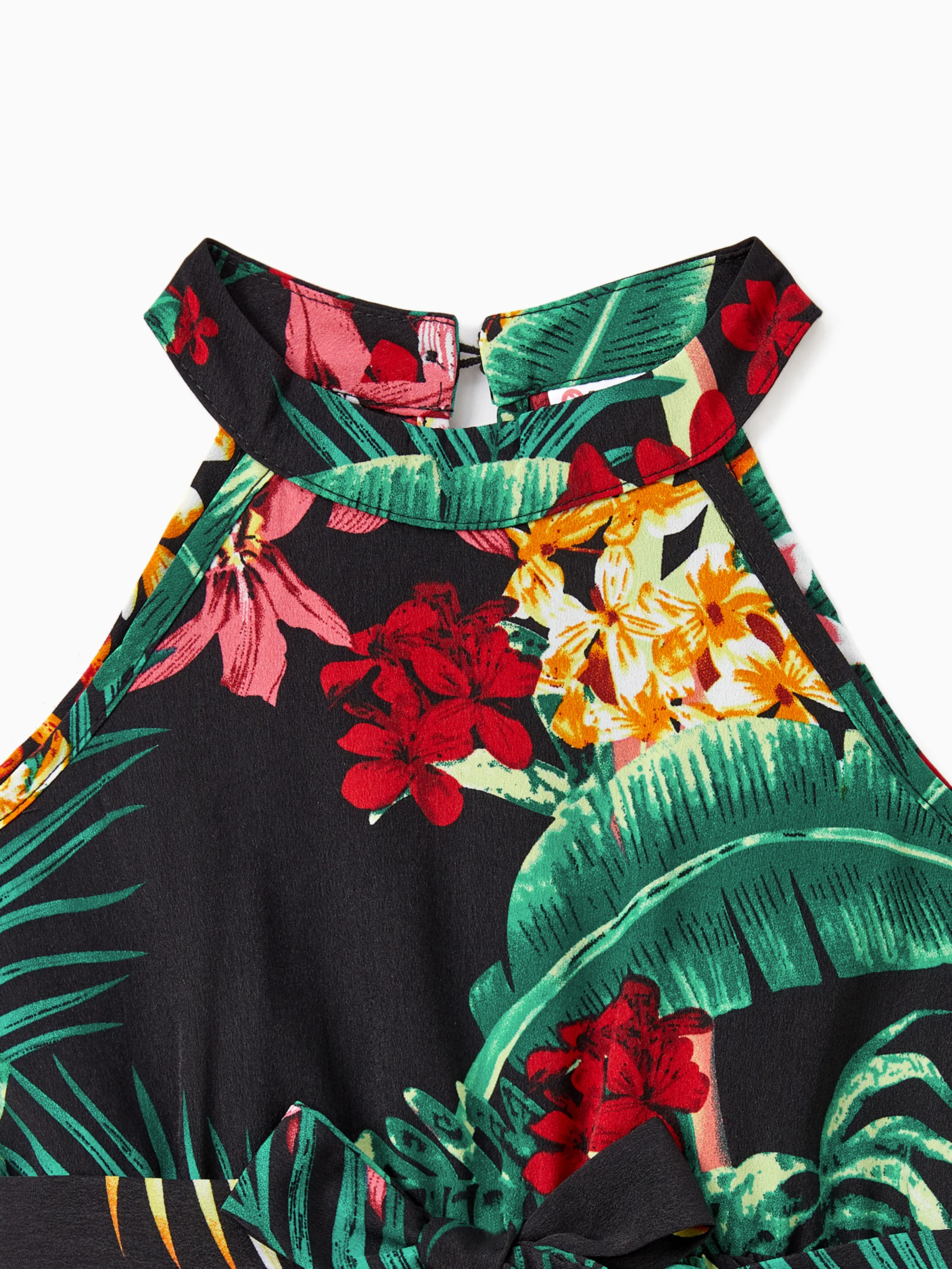 Mommy and Me Family Matching Allover Plant Floral Print Halterneck Dresses and Short-sleeve Shirts Sets Black - Image 11