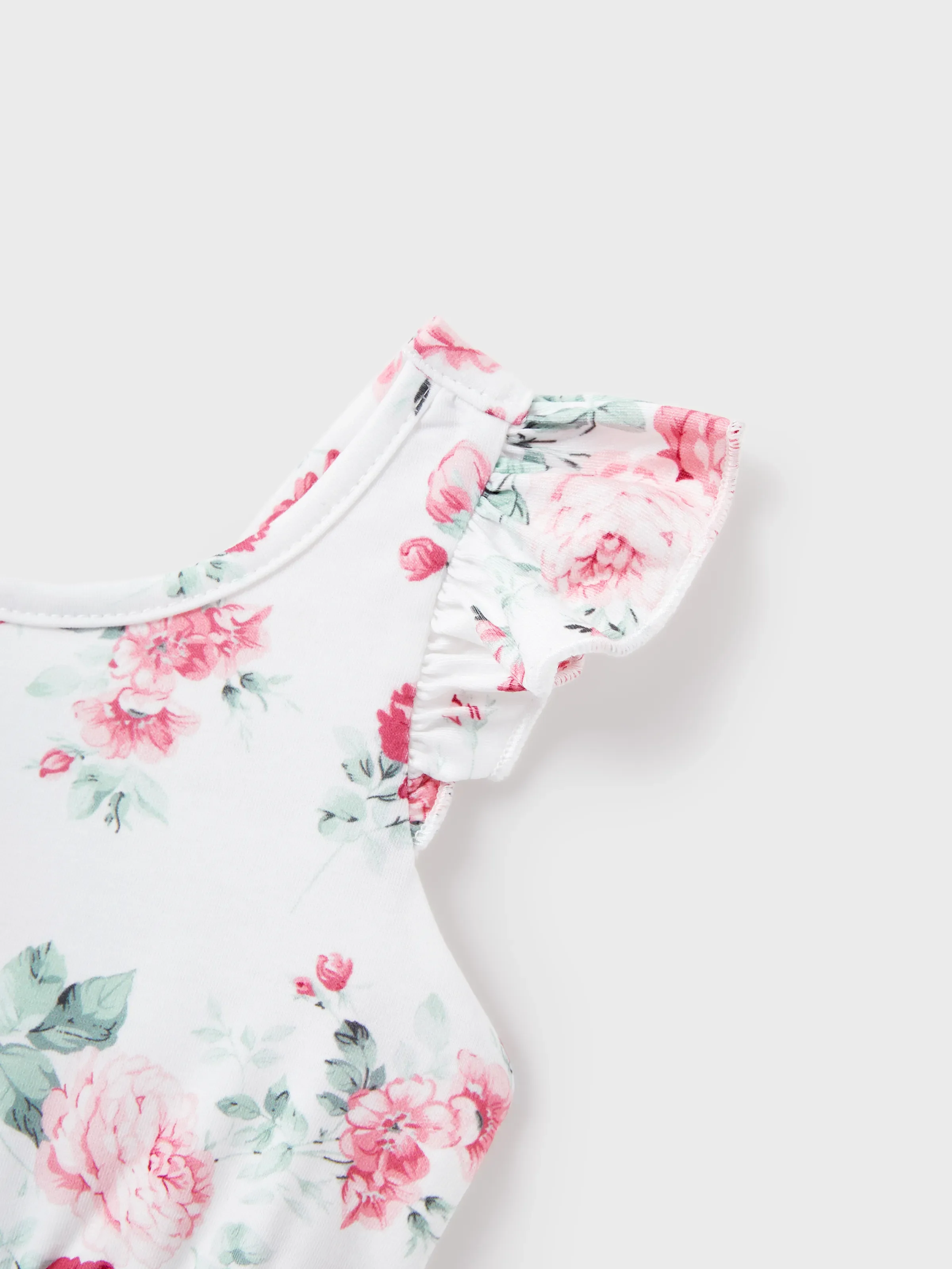 Mommy and Me Family Matching Outfits Set Solid Color Short-sleeve Polo Collar Shirt or Flower Print Hollow out Dress  Pink - Image 16