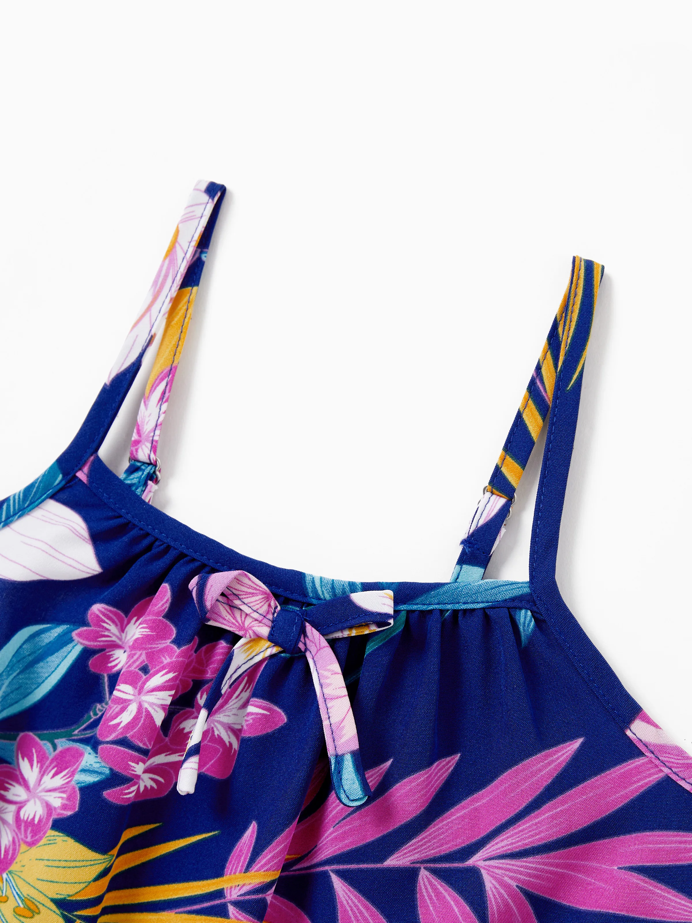 Mommy and Me Matching Family Hawaiian Outfits Tropical Floral Print Strap Dress or Short-sleeve Shirts & Shorts Set Summer Beachwear Set for Vacation  Deep Blue - Image 15