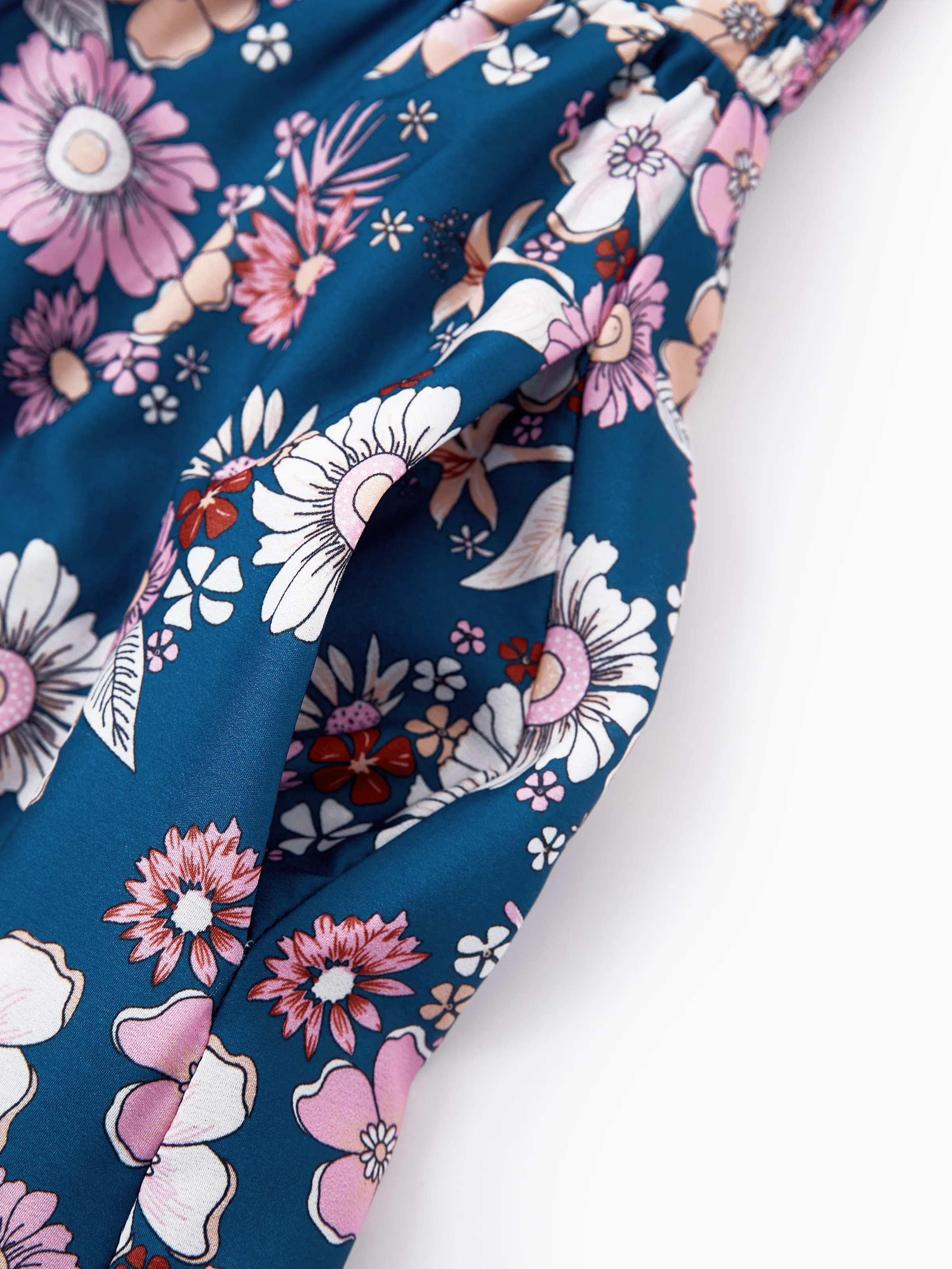Mommy & me outfits Floral Allover Print Short-sleeve Collar Shirt or Halter Sleeveless Dress for Summer Vacation CYAN- - Image 6