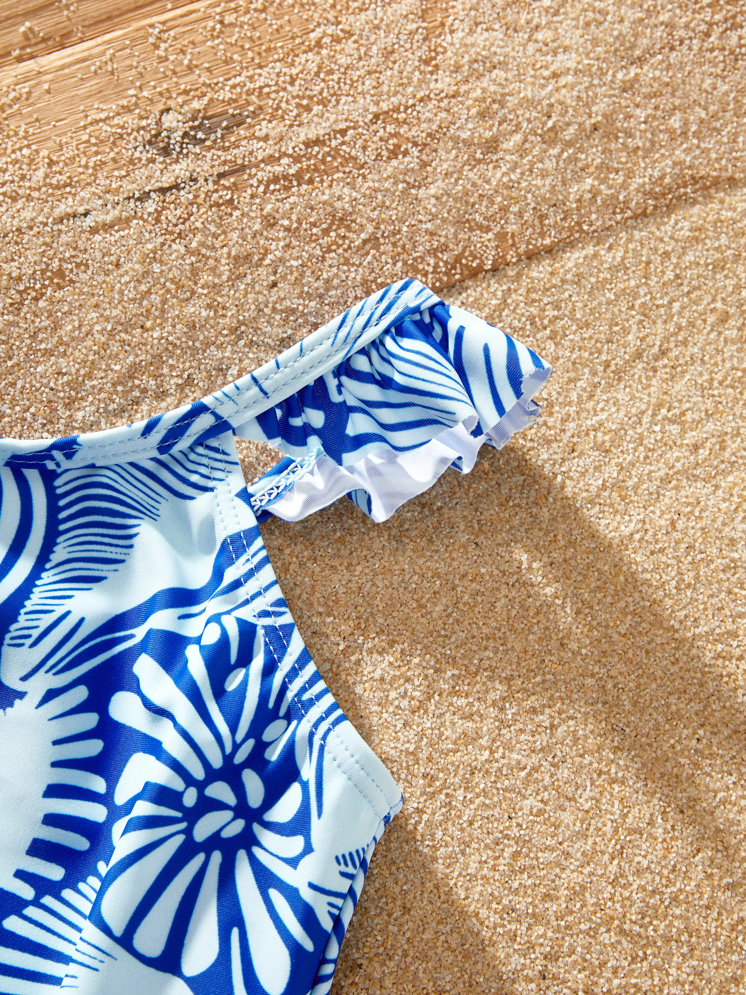 Mommy & me Shell Print Swimwear Floral two-piece Bikini & Swim Shorts Set for Mom, Dad, & Kids, Perfect for Beach Days & Pool Parties Blue - Image 16