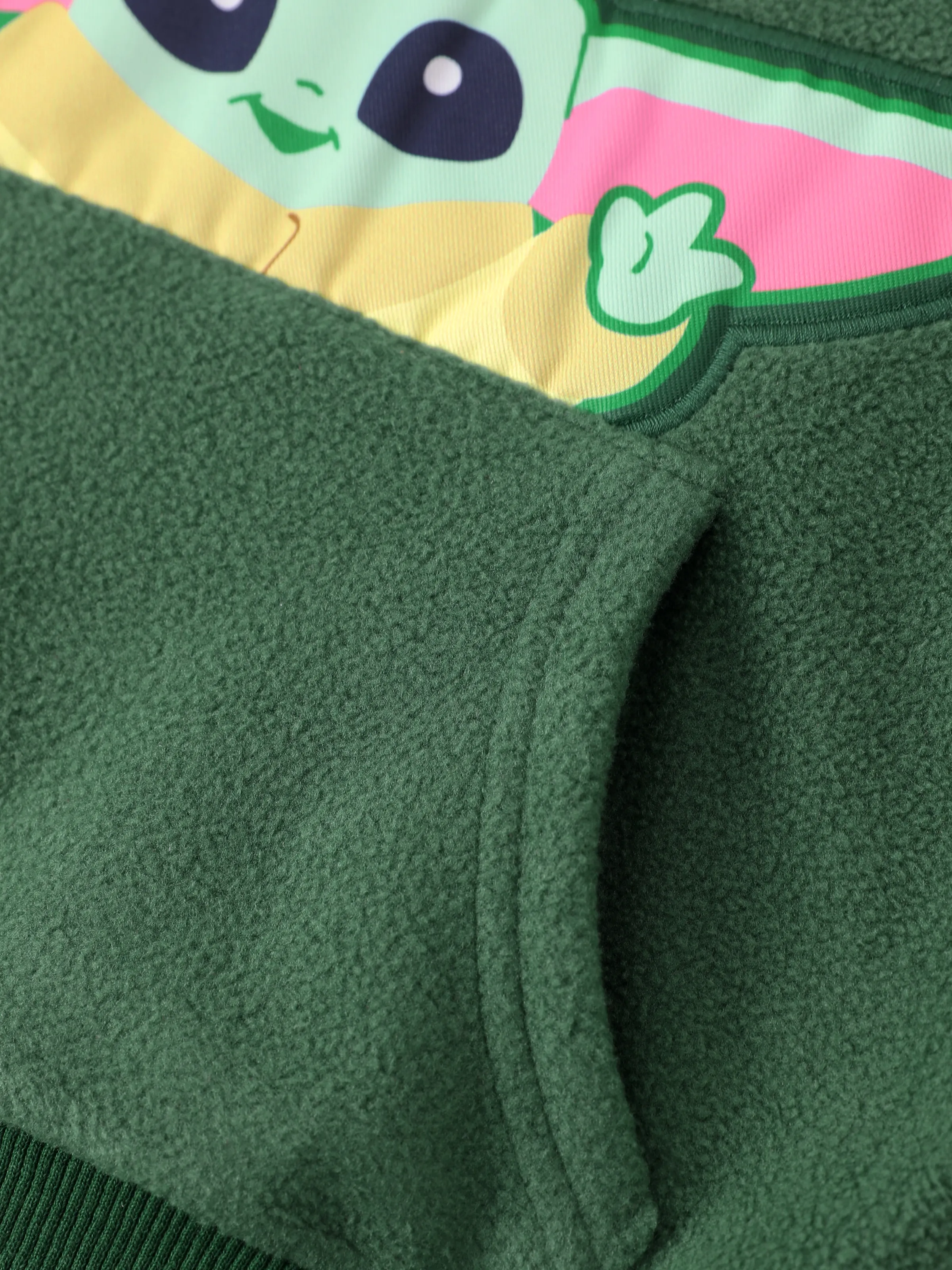 Star Wars Toddler Boy Grogu Polar fleece Diagonal-Pocket Hooded Sweatshirt Dark Green - Image 7